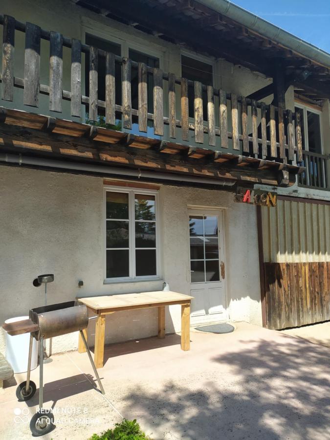 Hotel Le Saloon Chazey-sur-Ain Exterior foto