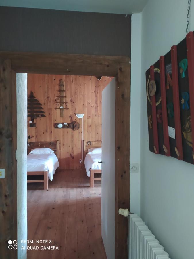 Hotel Le Saloon Chazey-sur-Ain Exterior foto